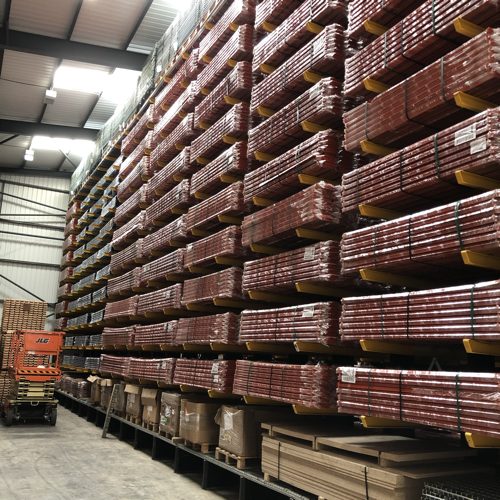 longspan hand loaded shelving